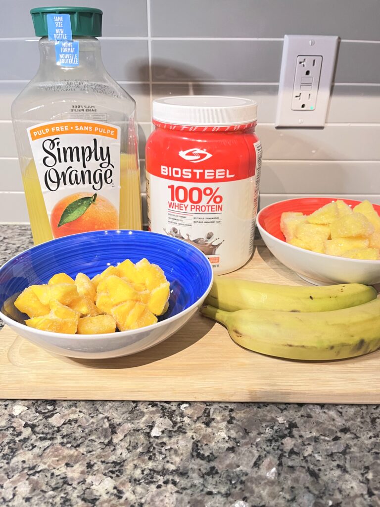 Pineapple and Mango Creamy Smoothie