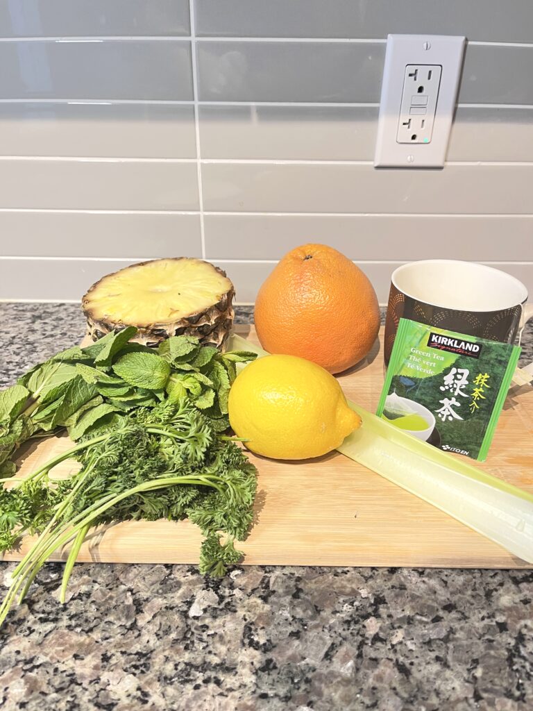 weight loss with celery and pineapple detox smoothie