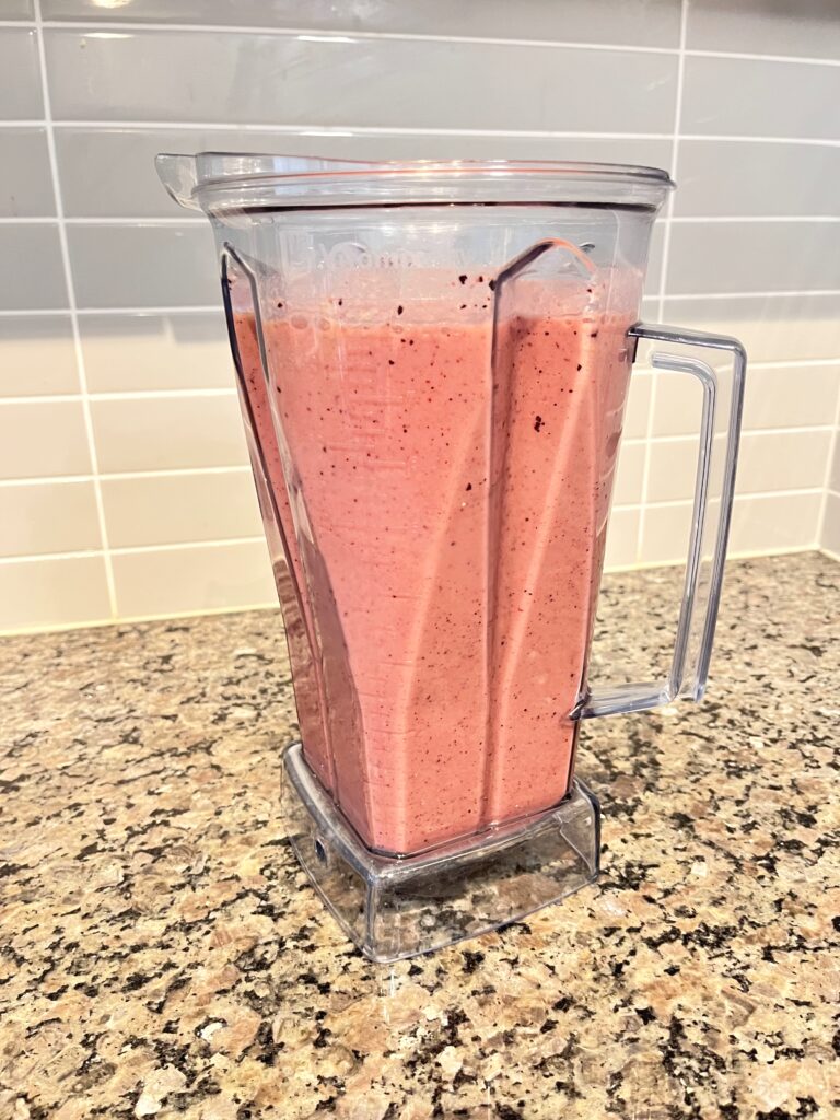 Sunshine Cream Smoothie blended